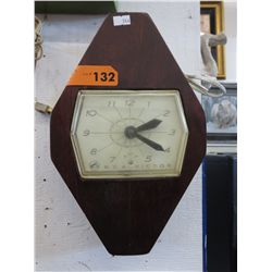 Vintage RCA Victor electric wall clock by