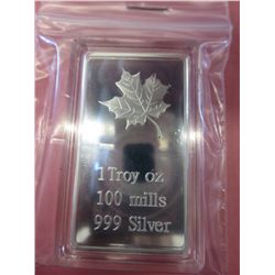 Canadian Maple Leaf Collector's bar