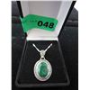 Image 2 : Oval cut emerald solitaire necklace