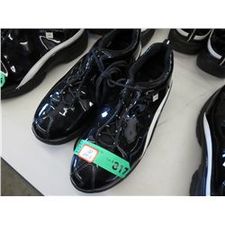 Ecko black running shoes - size 10 - Gently used