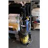 Image 1 : ELECTRIC PRESSURE WASHER AND GOLF CLUBS
