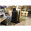 Image 1 : LOT OF HOME AUDIO SURROUND SOUND SPEAKERS