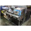 Image 1 : AMERICAN RANGE 4' FLAT TOP GAS GRIDDLE