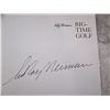 Image 2 : LEROY NEIMAN HAND SIGNED " BIG TIME GOLF BOOK IN PRISTINE CONDITION