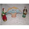 Image 1 : (3) PIECE ASSORTED VINTAGE  COLLECTIBLE DECORATIVE ARTS LOT
