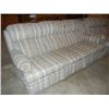 Image 1 : Multicolored Sofa Benchcraft