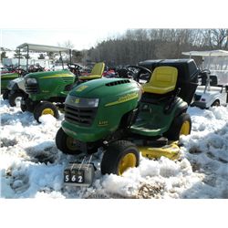 John Deere L120 w/bagger SN-GXL120A056004