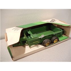 John Deere Ertl Die Cast Metal Hydra Push Spreader