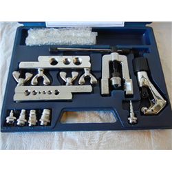 Bacharach HT278 Flaing, Swaging and Cutting Kit Like New In Case