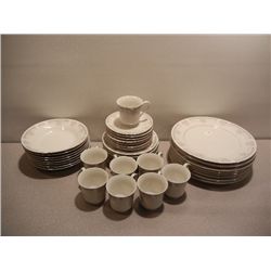 Dynasty Fine China Service for 8,