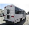 Image 4 : 2006 - CHEVROLET SHUTTLE BUS