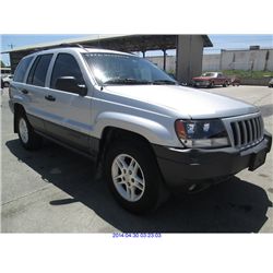 2004 - JEEP GRAND CHEROKEE LAREDO!