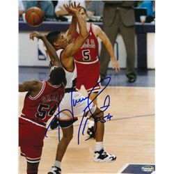Horace Grant Signed Bulls 8x10 Photo (Schwartz COA)