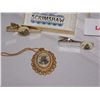 Image 2 : VINTAGE SCRIMSHAW CARVED BROOCH & NECKLACE & (2) TIE TACKS W/ COA