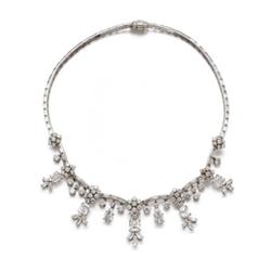 Property of a Lady AN ATTRACTIVE DIAMOND NECKLACE The front designed as a fringe of five graduate...