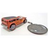 Image 2 : VINTAGE HOT WHEELS RED LINE THE DEMON TOY CAR & BADGE