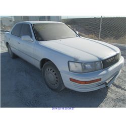 1992 - LEXUS LS400