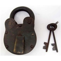 HUGE PULLMAN SILVER PALACE CAR CO. CAST IRON PADLOCK