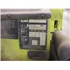 Image 6 : Clark 8000 LB Forklift