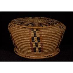 Superb Thompson River Tightly Coiled Circular Lidded Basket 7 1/2" D. 4" H.  Fine Condition      …