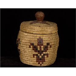 Fully Imbricated Salish Nob Top Storage Basket 11" H. 8" D.  Fine Condition                      …