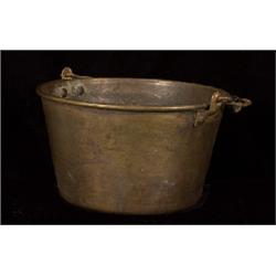 Old American Manufactures #2 Brass Trade Kettle 7 1/2" D. 4 1/2" H.  Fair Condition              …