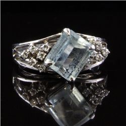 Vintage Aquamarine & Diamond Ring in White Gold