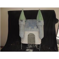 CASTLE HEAD WEARABLE HAT MADE OF SHEET FOAM