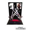 Image 3 : EDWARD SCISSORHANDS SCREEN ISED STUNT HANDS