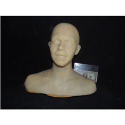 THE EXORCIST SPOOF IN SCARY MOVIE 2 BACK UP REAGAN HEAD BUST SILICONE