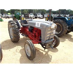 FORD 801 FARM TRACTOR, S/N 5671944, PTO, 3 PTH, 13.6X28 TIRES