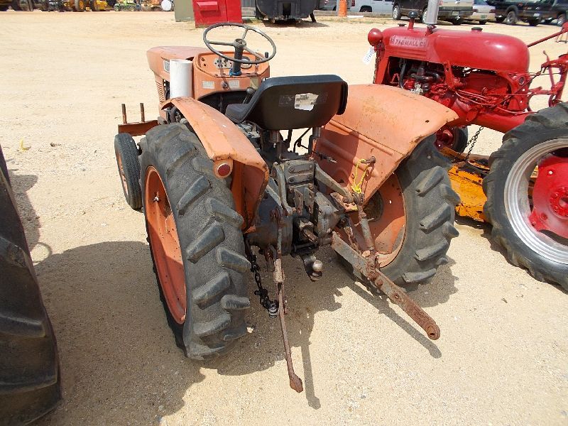 KUBOTA L175 FARM TRACTOR, S/N 10922, 3 PTH, PTO, 8.3/8-24 REAR TIRES