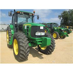JOHN DEERE 7230 PREMIUM MFWD FARM TRACTOR, S/N 28238 (11 YR) 110 HP, 24 SPEED AUTOQUAD PLUS TRANS, 4