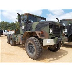 HARSCO 5 TON ARMY TRUCK TRACTOR, S/N 01329, DIESEL, A/T, ODOMETER READING 14,892 MI