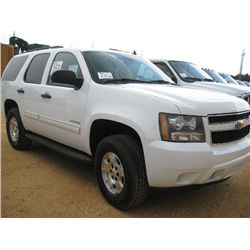2010 CHEVROLET TAHOE 4x4, S/N 1GNUKAE0XAR153726, V8 GAS, A/T, ODOMETER READING 152,899 MI