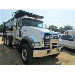 2014 MACK GU713 TRI-AXLE DUMP, S/N 1M2AX09C6EM019502, 425 HP MACK MP8 ENG, 10 SPD TRANS, 44K REARS, 