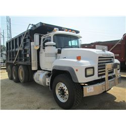 2002 MACK RD 688S TRI AXLE DUMP, S/N 1M2P324C92M062848, 460HP E7 MACK ENG, 8 SP TRANS, ENGINE BRAKE,