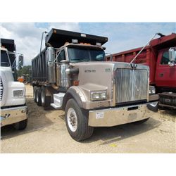 2000 WESTERN STAR TRI-AXLE DUMP, S/N 2WLPCCCJ8YK962940, 3046E CAT DIESEL ENG, 8LL TRANS, 46K REARS, 