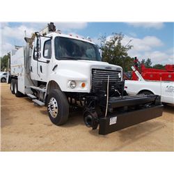 2005 FREIGHTLINER CENTURY T/A CREWCAB RAILROAD TRUCK, S/N 1FVHC3DC05HU72793, CAT C7 DIESEL ENG, 8LL 