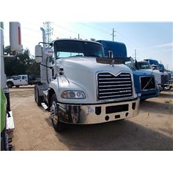 2009 MACK CXU613 T/A TRUCK TRACTOR, S/N 1M1AW09Y49N008243, 415 HP MACK MP8 ENG, 9 SPD TRANS, 38K REA
