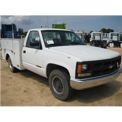 1993 CHEVROLET 2500 SERVICE TRUCK, S/N 1GBGC24K3PE243283, V8, GAS, A/T, ALTEC SERVICE BODY