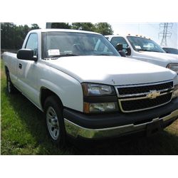 2006 CHEVROLET SILVERADO, S/N 3GCEC14V76G188237, V8, GAS, A/T, ODOMETER READING 196,961 MILES