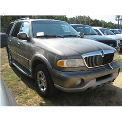 2001 LINCOLN NAVIGATOR 4X4 SUV, S/N 5LMFU28R61LJ2121, GAS ENG, A/T, LEATHER, ODOMETER READING 141,30