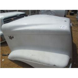 INTERNATIONAL TRUCK HOOD