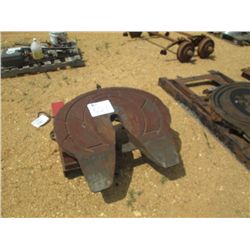 TRUCK TRACTOR FIFTH WHEEL HITCH