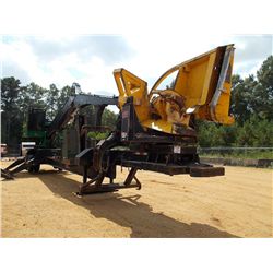 JOHN DEERE 437D LOG LOADER, S/N DC239907 (13 YR) 264 ULTRA DELIMBER, GROUND SAW, MTD ON BIG JOHN T/A