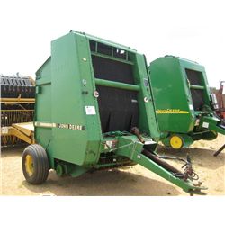 JOHN DEERE 435 HAY BALER