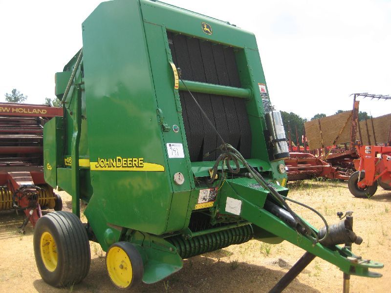 JOHN DEERE 467 HAY BALER (MONITOR IN OFFICE) J.M. Wood Auction