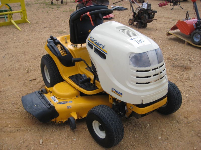 CUB CADET LT1024 50" RIDING MOWER, S/N 1B254H20126