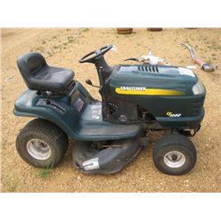CRAFTMAN LT1000 RIDING MOWER, S/N 081803B013186